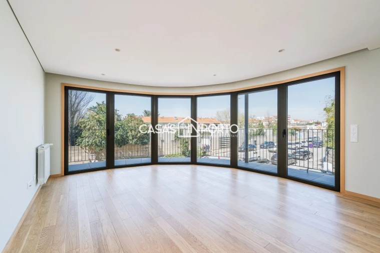 Apartamento T2 para Venda em Paranhos Foto 2