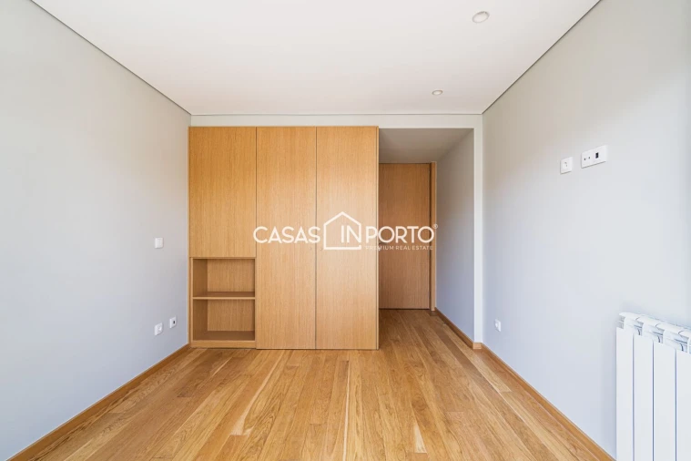 Apartamento T2 para Venda em Paranhos Foto 13
