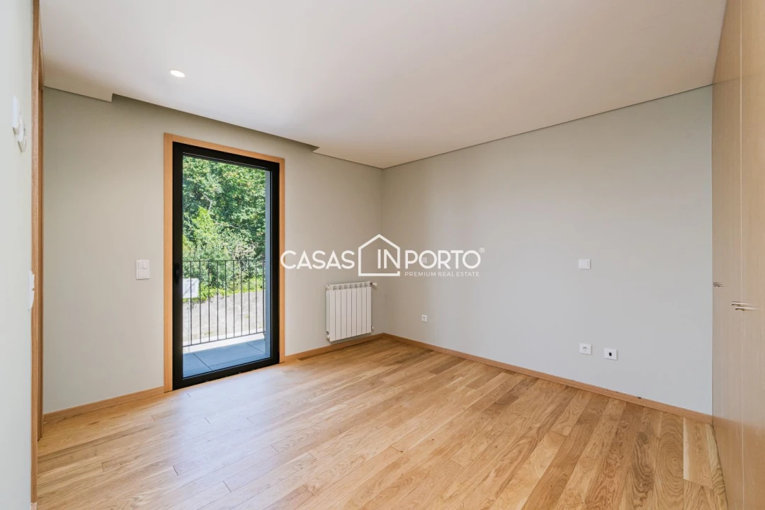 Apartamento T2 para Venda em Paranhos Foto 16