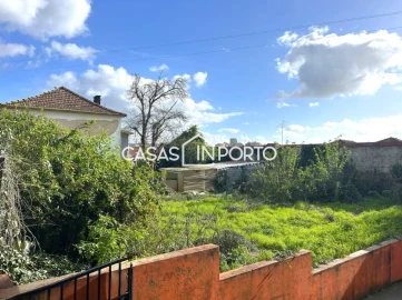 Terreno para Venda em Rio Tinto
