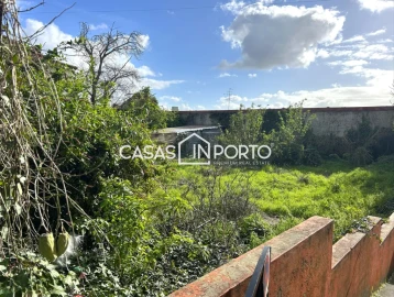 Terreno para Venda em Rio Tinto