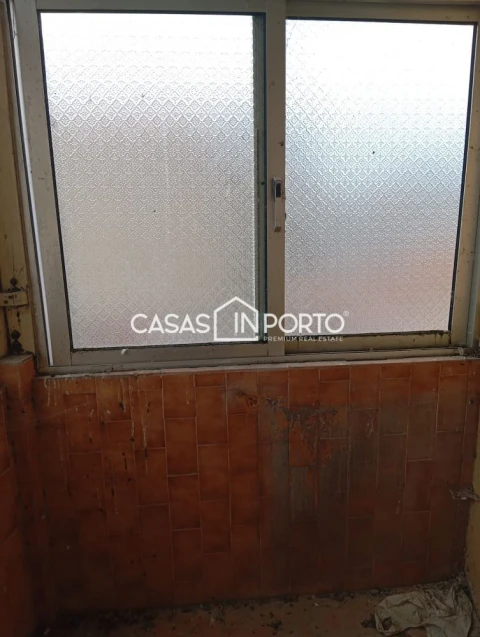 Loja para Venda em Cedofeita, Santo Ildefonso, Sé, Miragaia, São Nicolau e Vitória