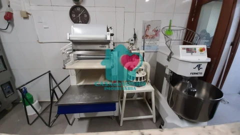 Loja para Trespasse em O. Azeméis, Riba-Ul, Ul, Macinhata Seixa, Madail