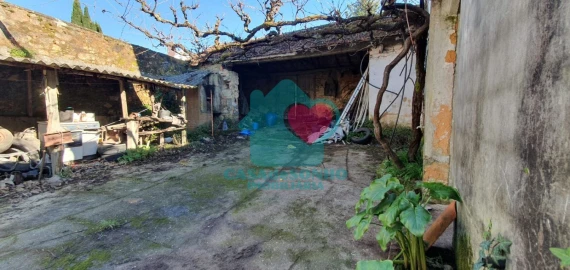 Moradia T3 para Venda em Ribeira de Fraguas