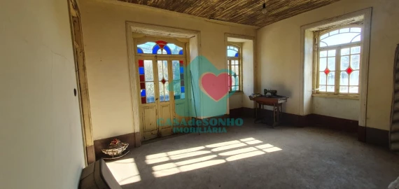 Moradia T3 para Venda em Ribeira de Fraguas