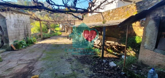 Moradia T3 para Venda em Ribeira de Fraguas