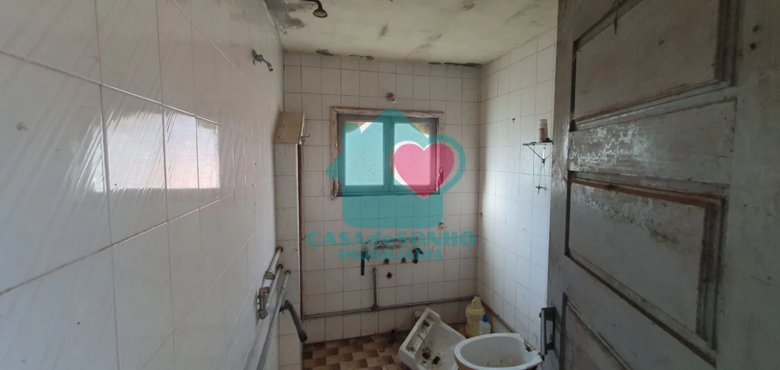 Moradia T3 para Venda em Ribeira de Fraguas Foto 11