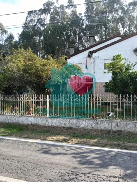 Moradia T3 para Venda em São João de Loure e Frossos