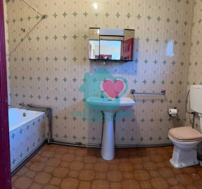 Moradia T3 para Venda em Alquerubim