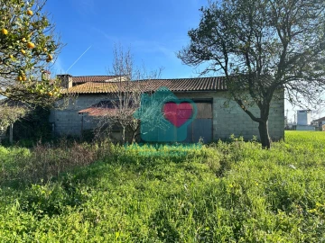 Moradia T3 para Venda em Alquerubim