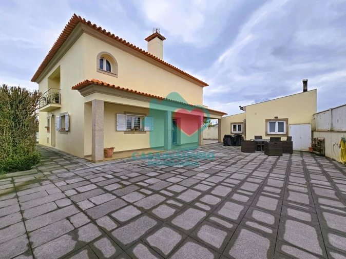 Moradia T3 para Venda em Valongo do Vouga Foto 40