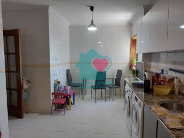 Apartamento T3 para Venda em Albergaria-A-Velha e Valmaior