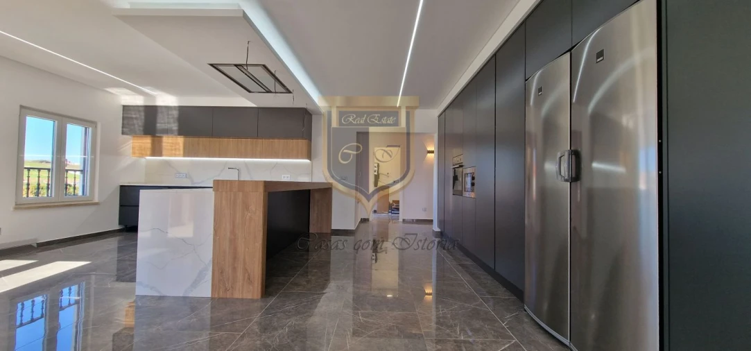 Moradia T7 para Venda em São Pedro da Cadeira Foto 10