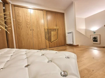Apartamento T5 para Venda em Lumiar