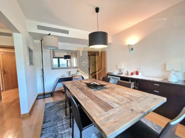 Apartamento T5 para Venda em Lumiar