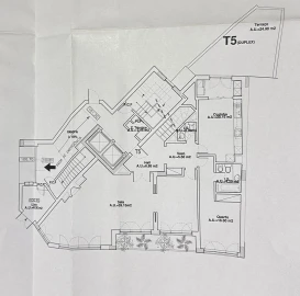 Apartamento T5 para Venda em Lumiar