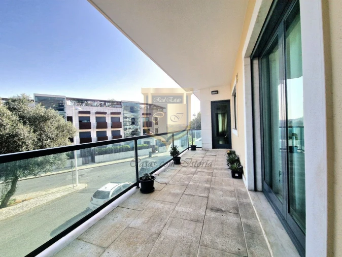 Apartamento T5 para Venda em Lumiar Foto 37