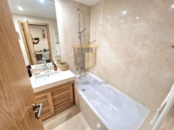 Apartamento T5 para Venda em Lumiar Foto 24