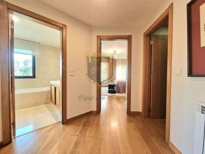 Apartamento T5 para Venda em Lumiar Foto 44