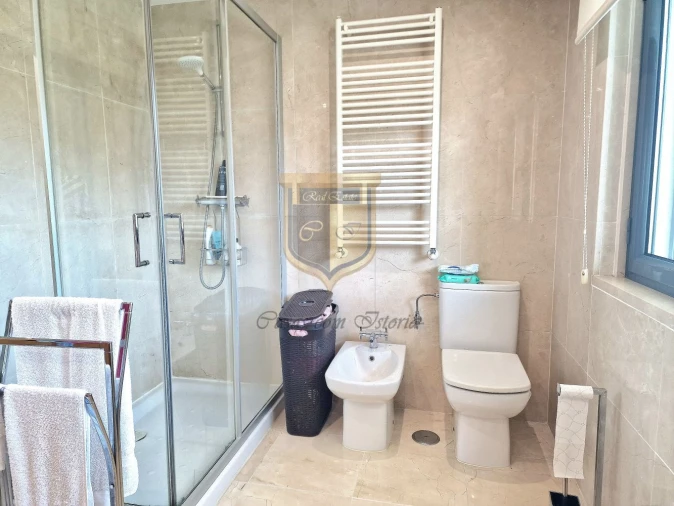 Apartamento T5 para Venda em Lumiar Foto 47