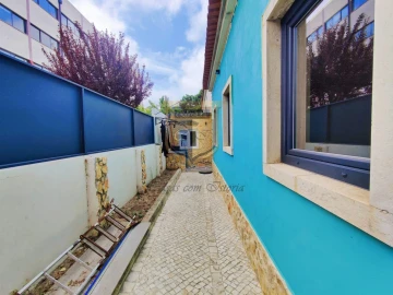 Moradia T8 para Venda em Caldas da Rainha - Santo Onofre e Serra do Bouro