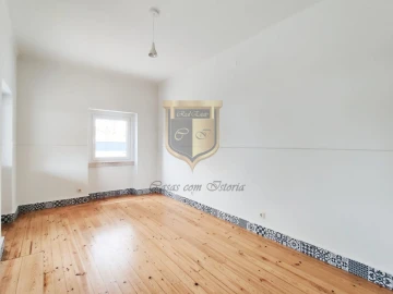 Moradia T8 para Venda em Caldas da Rainha - Santo Onofre e Serra do Bouro