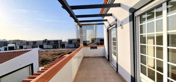 Moradia T3 para Venda em A dos Cunhados e Maceira