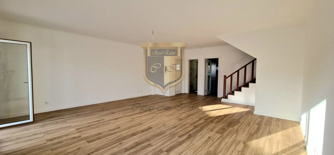 Moradia T3 para Venda em A dos Cunhados e Maceira Foto 9