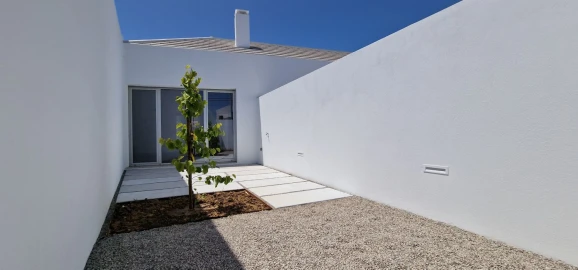 Moradia T2 para Venda em Lourinhã e Atalaia