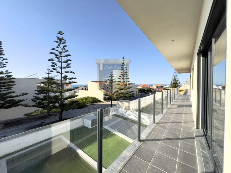 Moradia T4 para Venda em A dos Cunhados e Maceira Foto 28