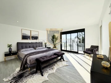 Moradia T4 para Venda em A dos Cunhados e Maceira