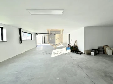 Moradia T4 para Venda em A dos Cunhados e Maceira