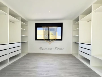 Moradia T4 para Venda em A dos Cunhados e Maceira