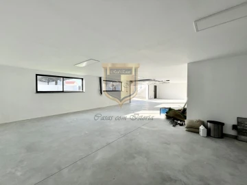 Moradia T4 para Venda em A dos Cunhados e Maceira