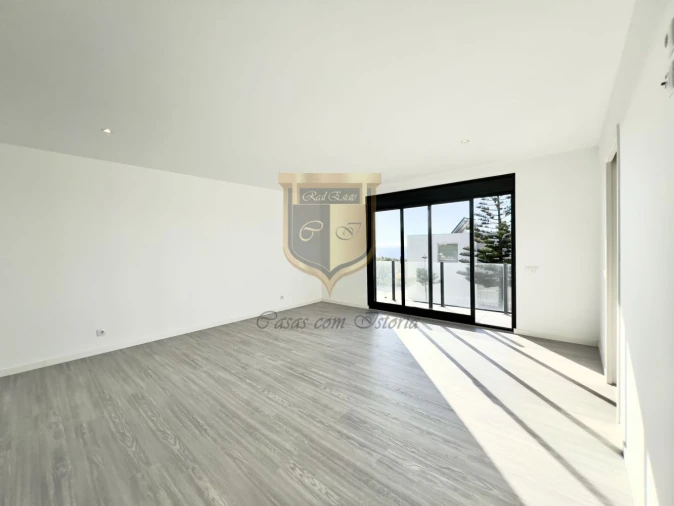 Moradia T4 para Venda em A dos Cunhados e Maceira Foto 21