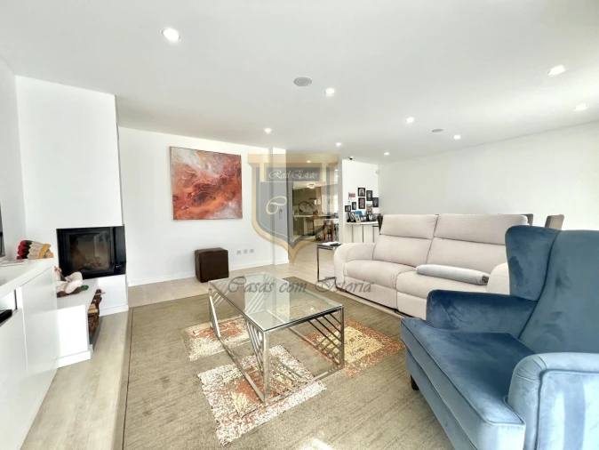 Moradia T4 para Venda em Cadaval e Pêro Moniz Foto 12