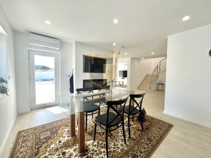 Moradia T4 para Venda em Cadaval e Pêro Moniz Foto 9