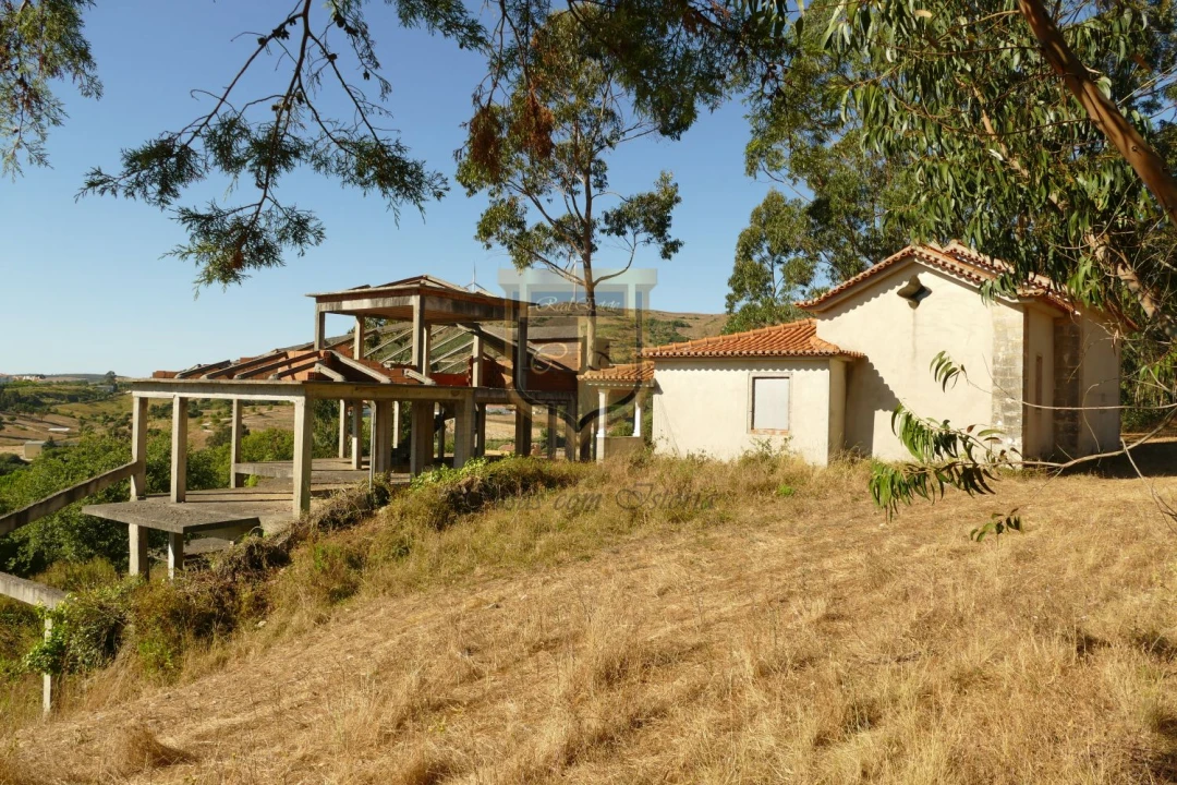 Quinta T6 para Venda em Turcifal Foto 1