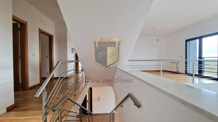 Moradia T3 para Venda em Silveira Foto 24