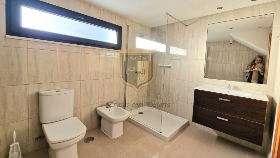 Moradia T3 para Venda em Silveira Foto 19