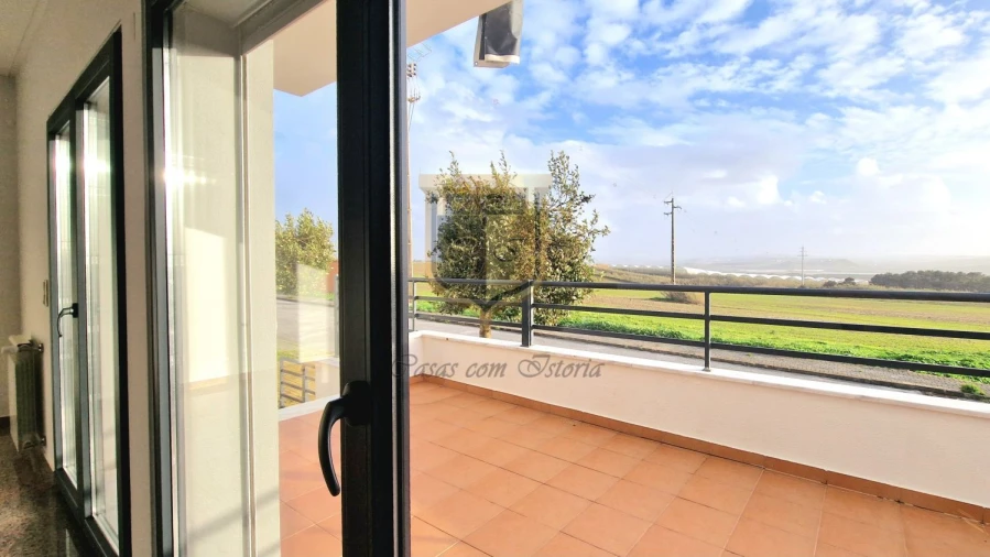 Moradia T3 para Venda em Silveira Foto 13