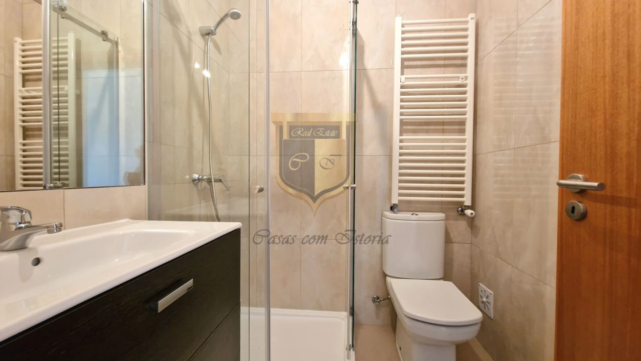 Moradia T3 para Venda em Silveira Foto 27