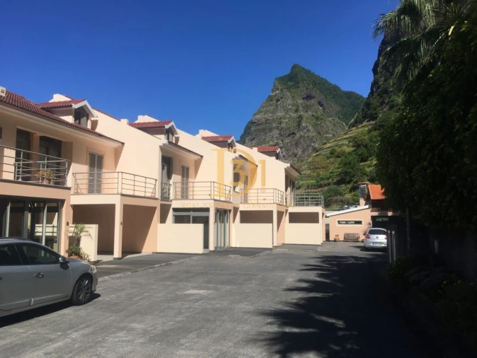 Moradia T3 para Venda em São Vicente Foto 7