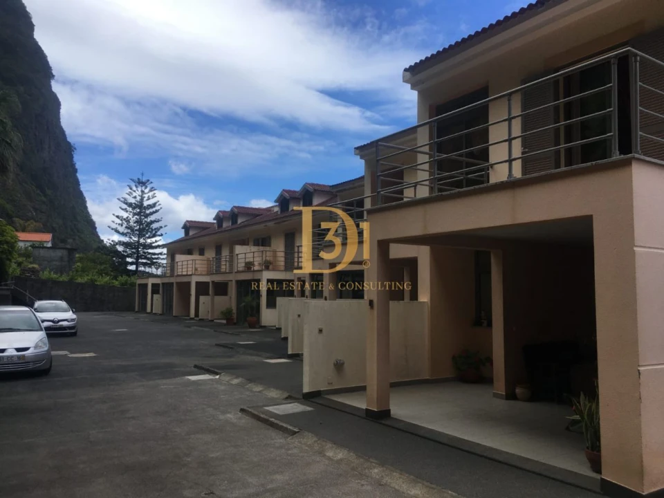 Moradia T3 para Venda em São Vicente Foto 6