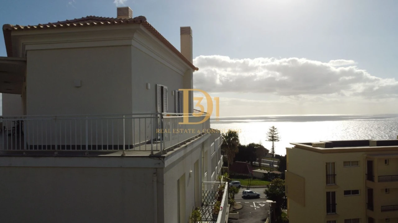 Apartamento T2 para Venda em Caniço Foto 1