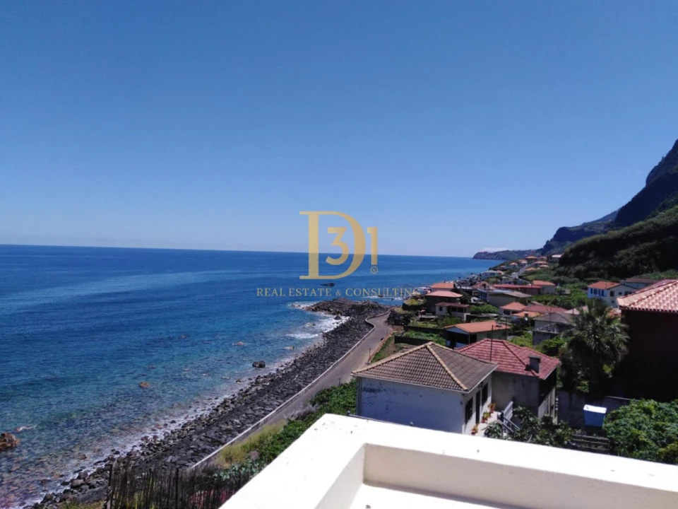 Moradia T4 para Venda em São Vicente Foto 2