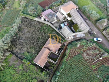 Moradia T3 para Venda em Porto Moniz