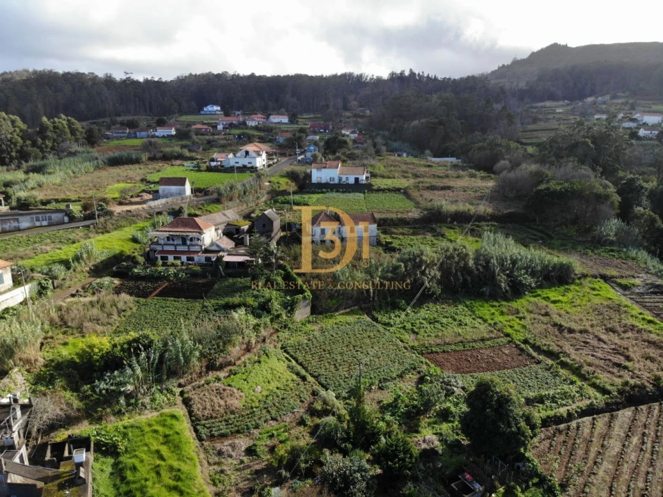 Moradia T3 para Venda em Porto Moniz Foto 14