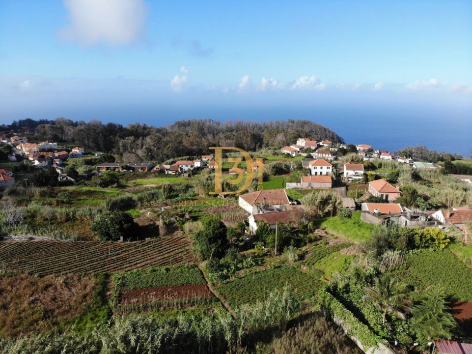 Moradia T3 para Venda em Porto Moniz Foto 5