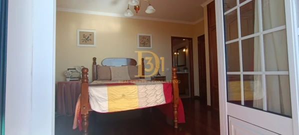 Moradia T4 para Venda em Funchal (Santa Maria Maior)
